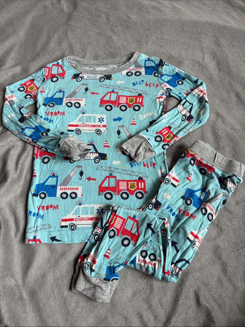 Little Sleepies 2T two-piece pajamas